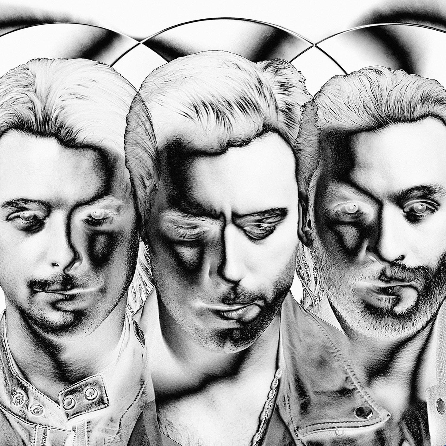 Hard Rock Sofa - Here We Go